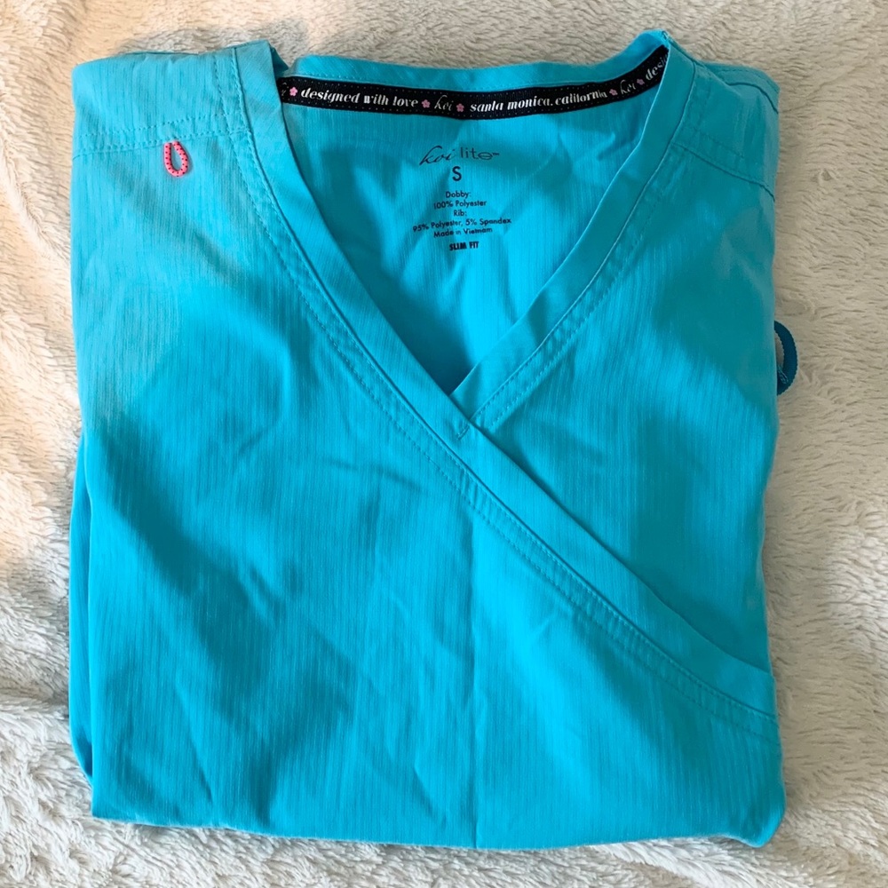 NWOT Koi Light Blue Scrubs